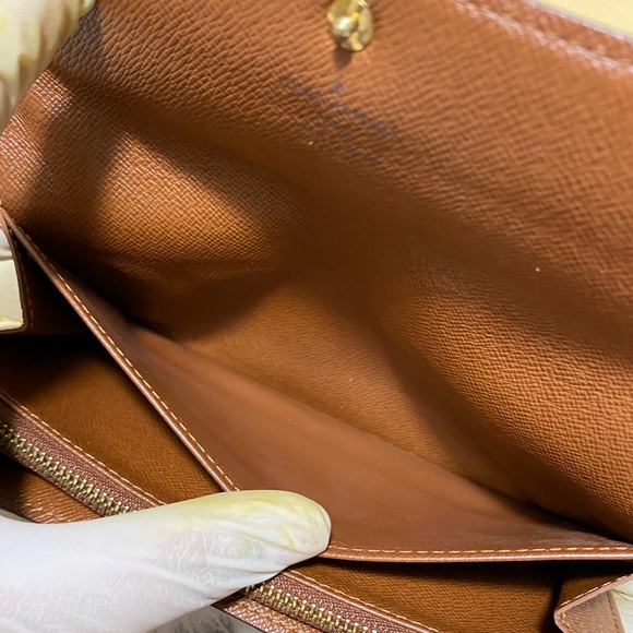 Portefeiulle Sarah Long Bifold Wallet With duster - Picture 2 of 16